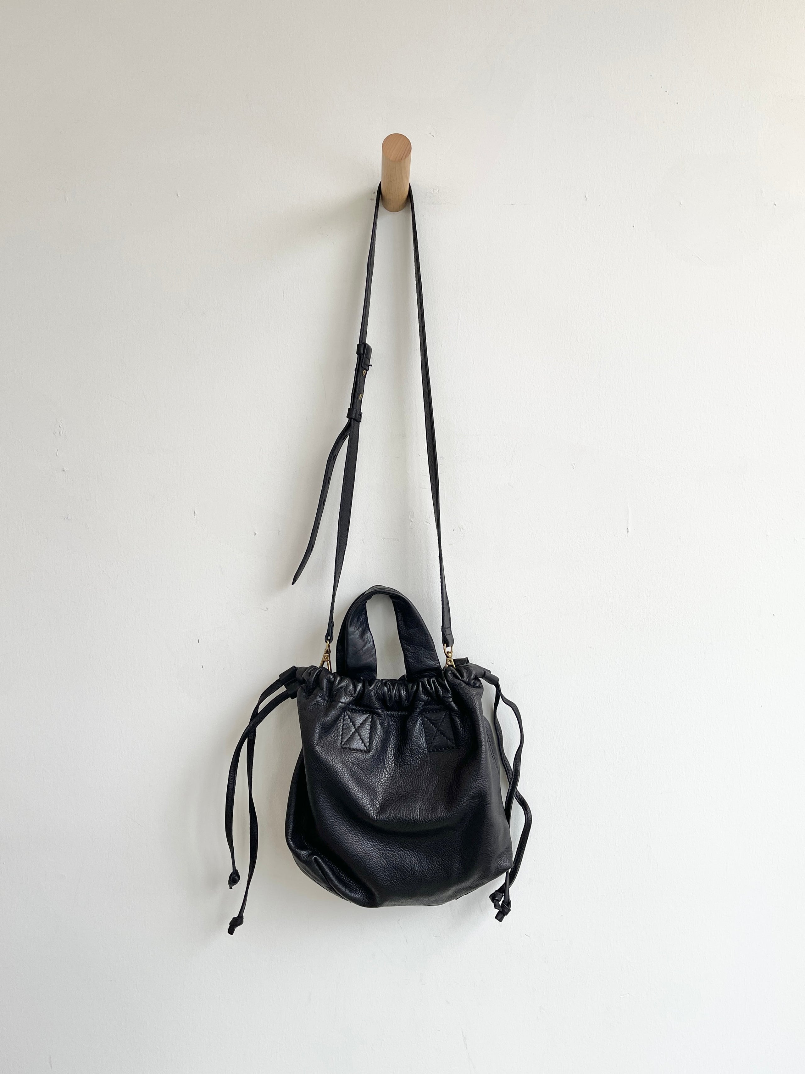 Madewell Leather fringe bucket outlet bag